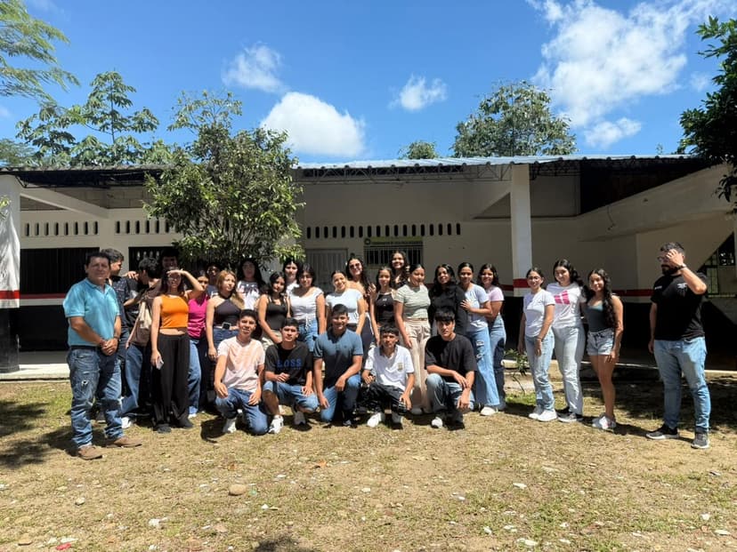 Estudiantes Pre-ICFES